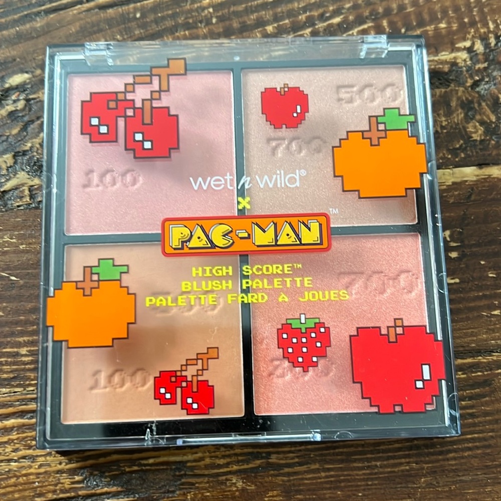 *NEW LIMITED EDITION Wet n Wild PAC-MAN High Score Blush Palette